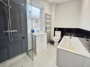 Photo 1- click for photo gallery